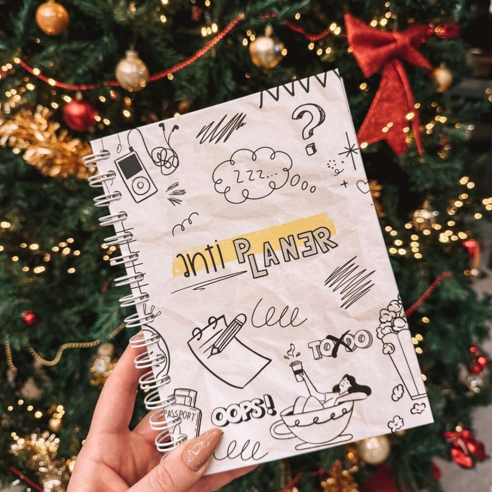 Anti planer - nedatumirani godišnji planer